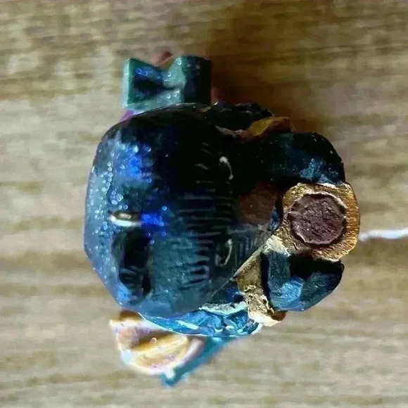 Bear Ornament drinking Coffee in Pajamas Jasper Wyoming 2006 Signed “RS” - Picture 5 of 12